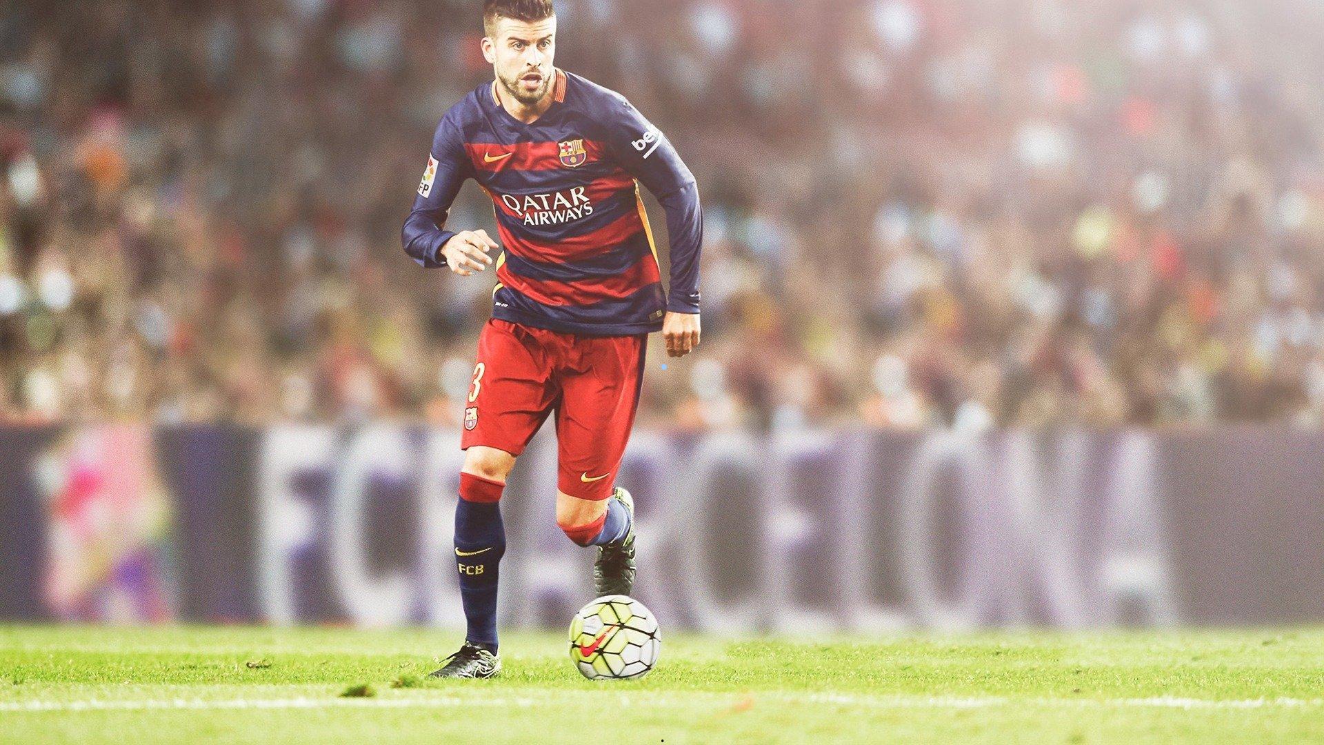 凌晨四点的不眠之城，150名西班牙人球迷以烟火与歌声迎接英雄凯旋